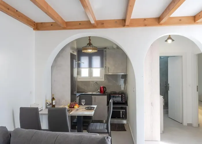 Seaward Apartment Kamári