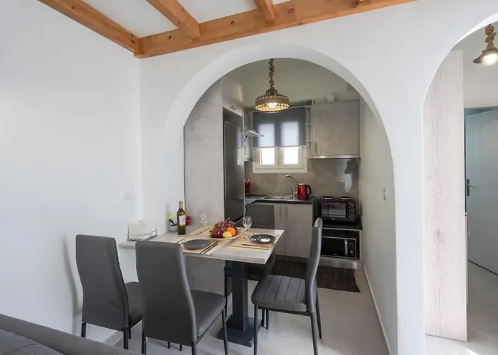 Apartment Seaward Kamari (Santorini)